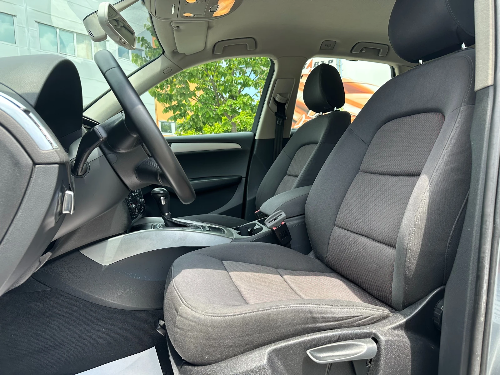 Audi Q5 3.0d 239 к.с. - изображение 8