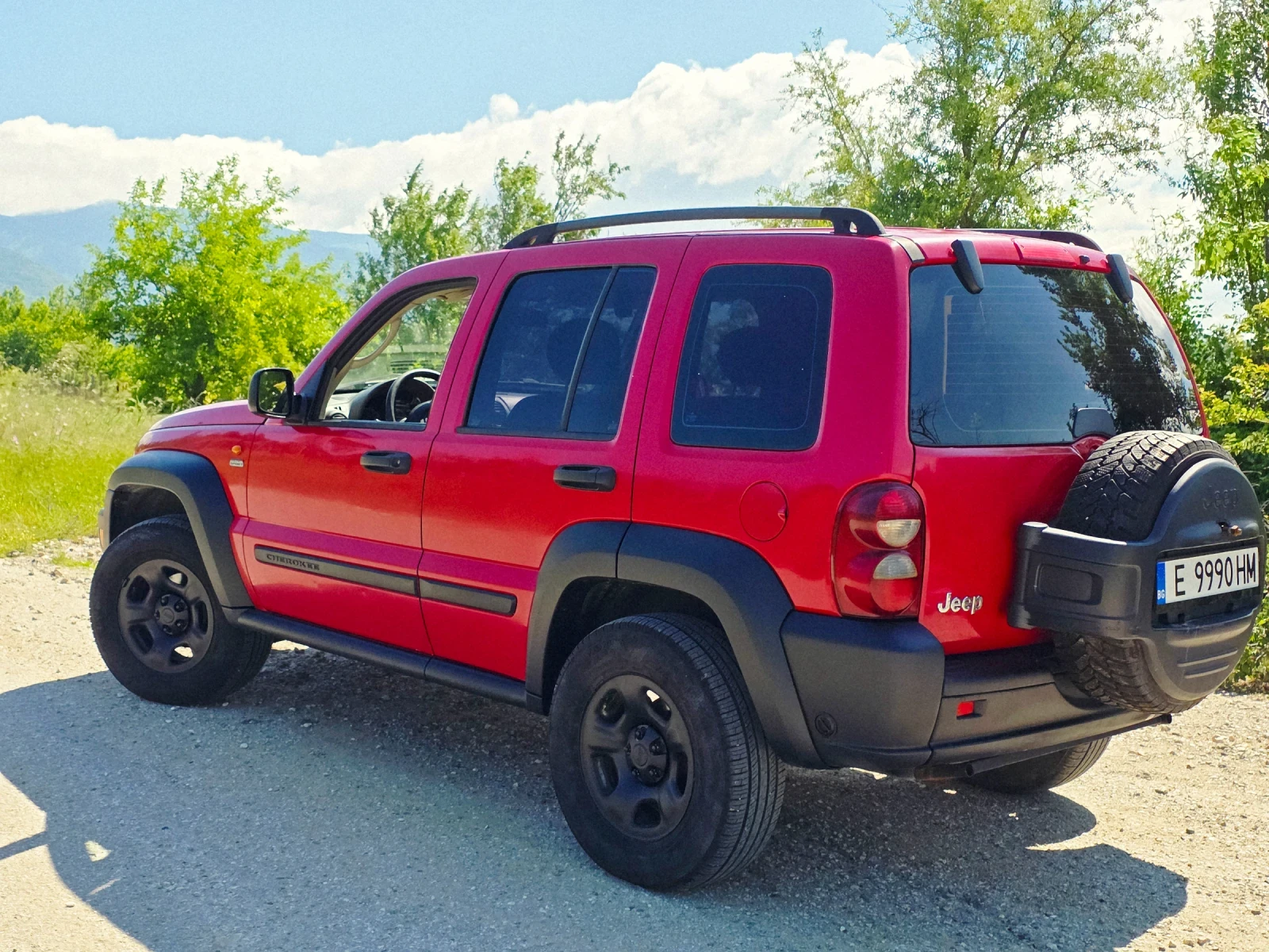 Jeep Cherokee 2.4i ГАЗ - изображение 9