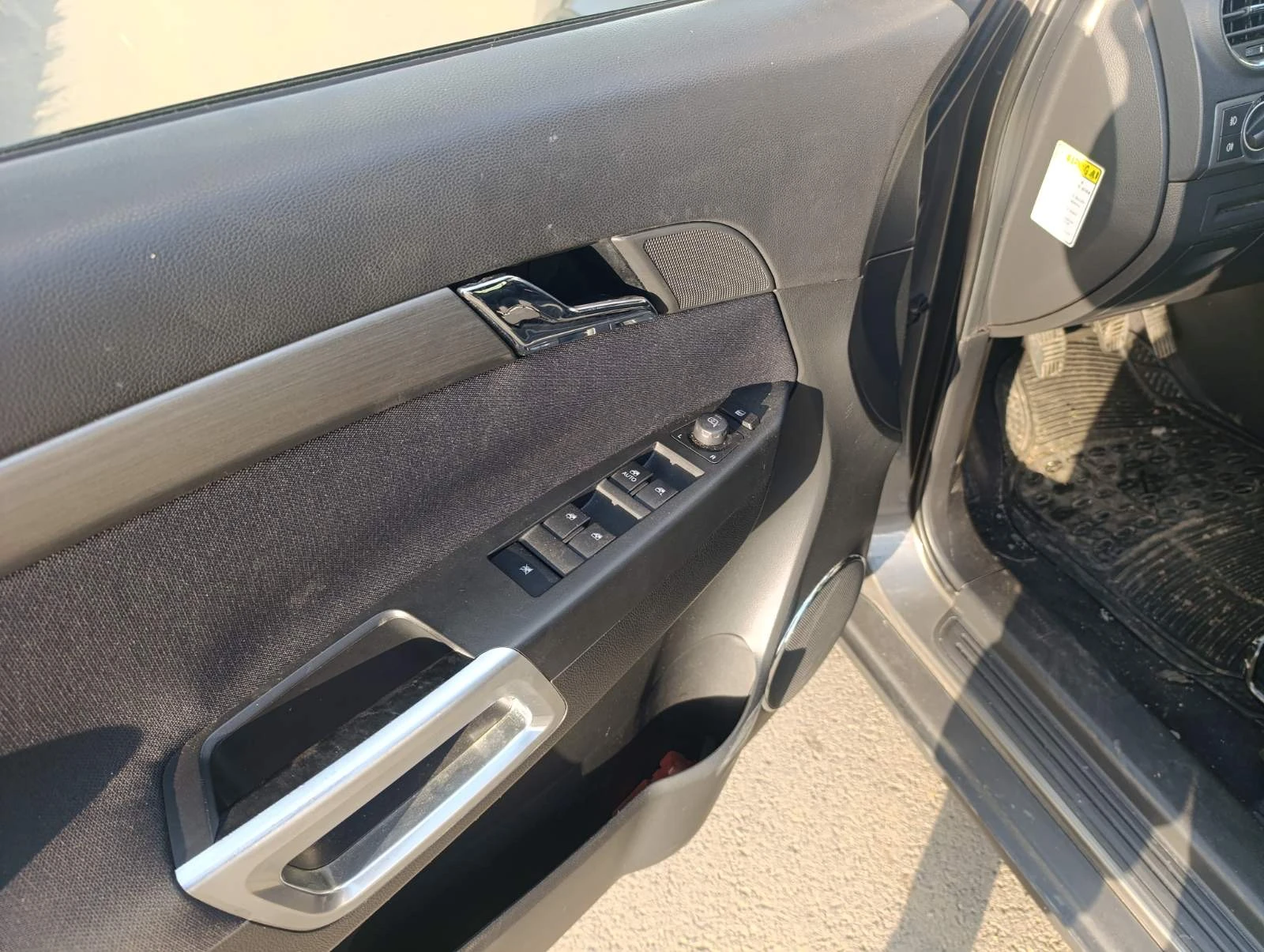 Opel Antara 2.4i* 4x4*  - изображение 6