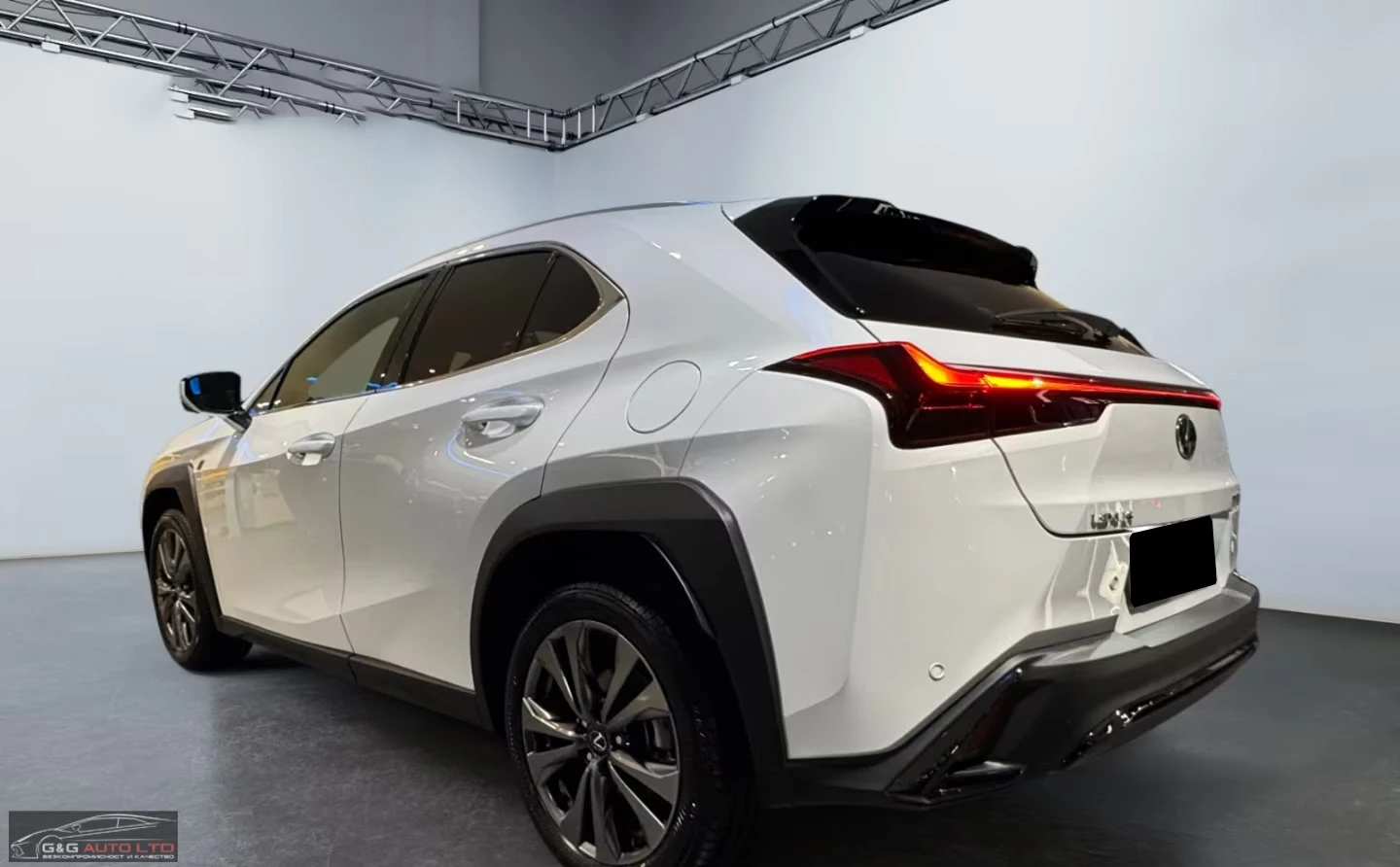 Lexus UX 300h ���!/F-SPORT/199HP/CAM/LED/NAVI/KLESS/CPLAY/914g | Mobile.bg � ����������� 2