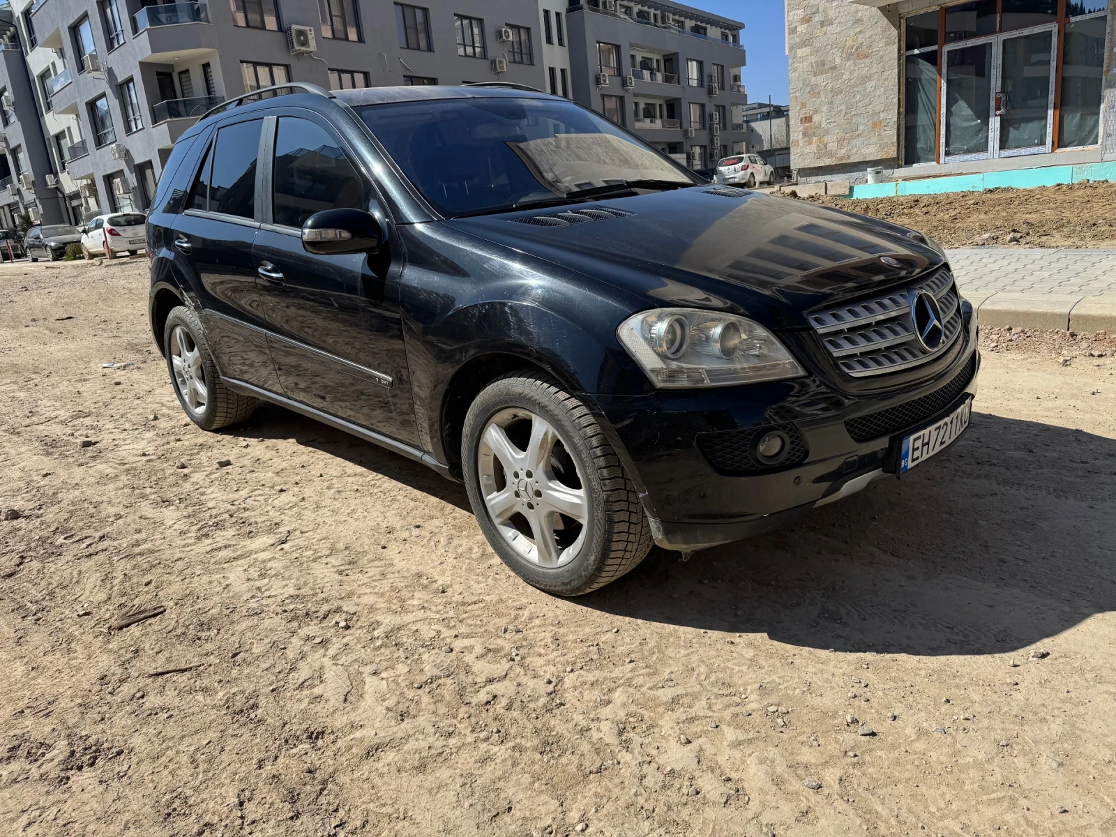 Mercedes-Benz ML 320, снимка 3 - Автомобили и джипове - 53846167