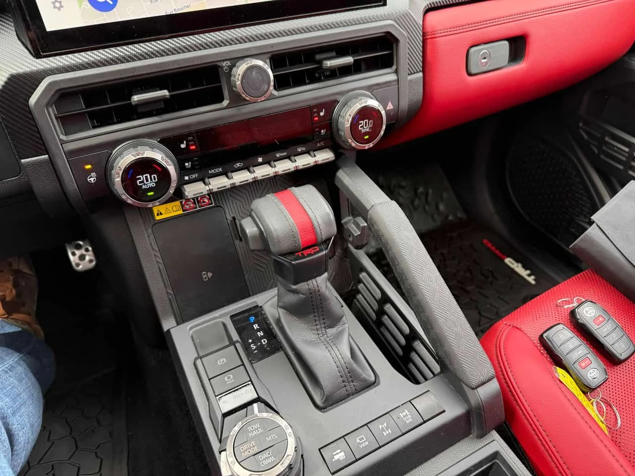 Toyota Tacoma * Hybrid * 2 КЛЮЧА* ПОДГРЕВ* KEYLESS* , снимка 9 - Автомобили и джипове - 54125403