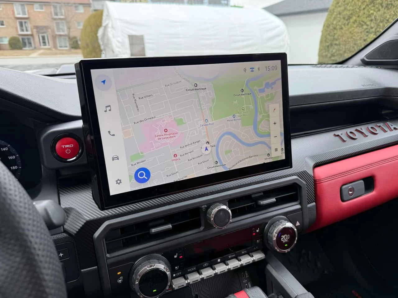 Toyota Tacoma * Hybrid * 2 КЛЮЧА* ПОДГРЕВ* KEYLESS* , снимка 15 - Автомобили и джипове - 54125403