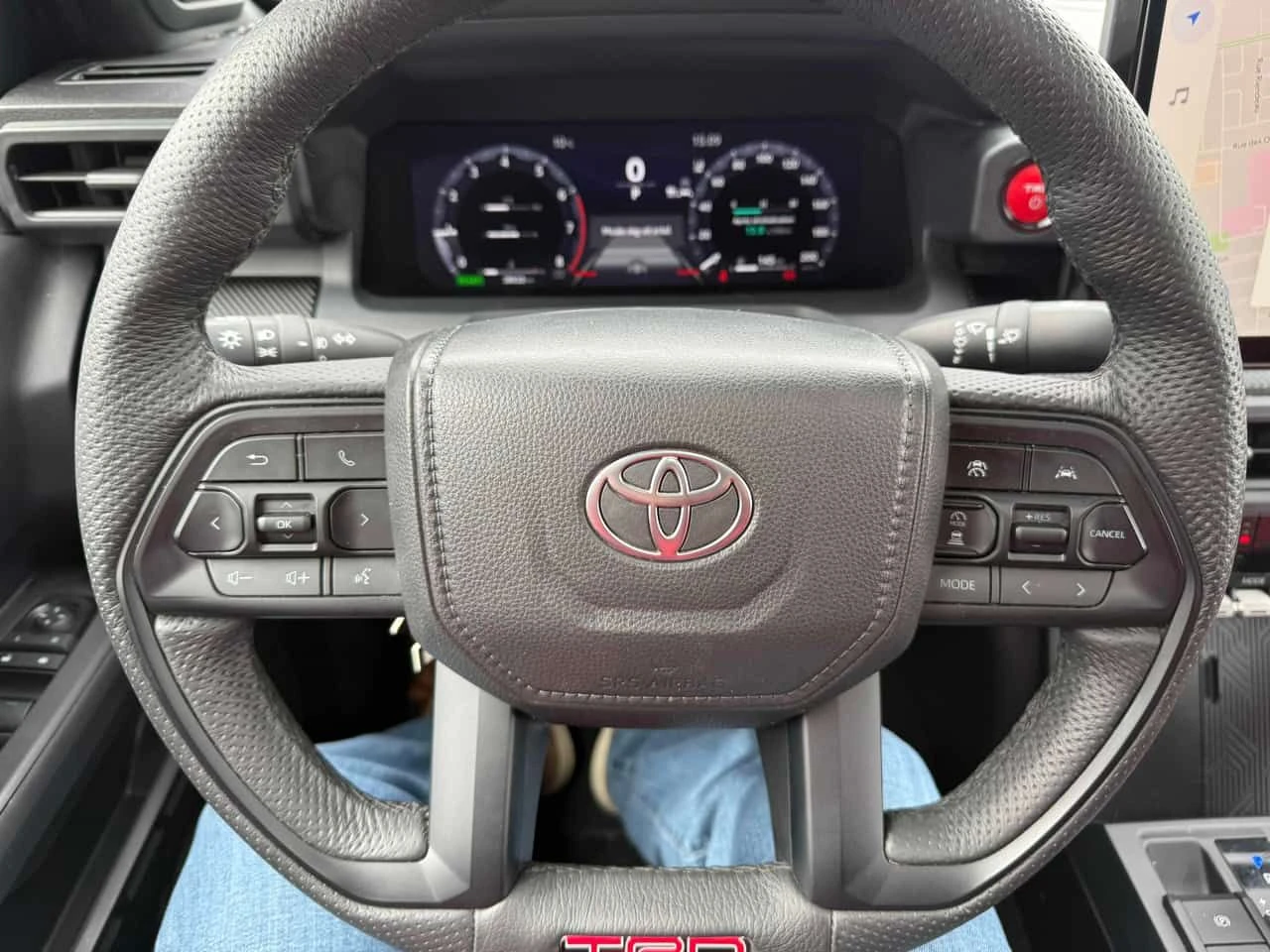 Toyota Tacoma * Hybrid * 2 КЛЮЧА* ПОДГРЕВ* KEYLESS* , снимка 8 - Автомобили и джипове - 54125403