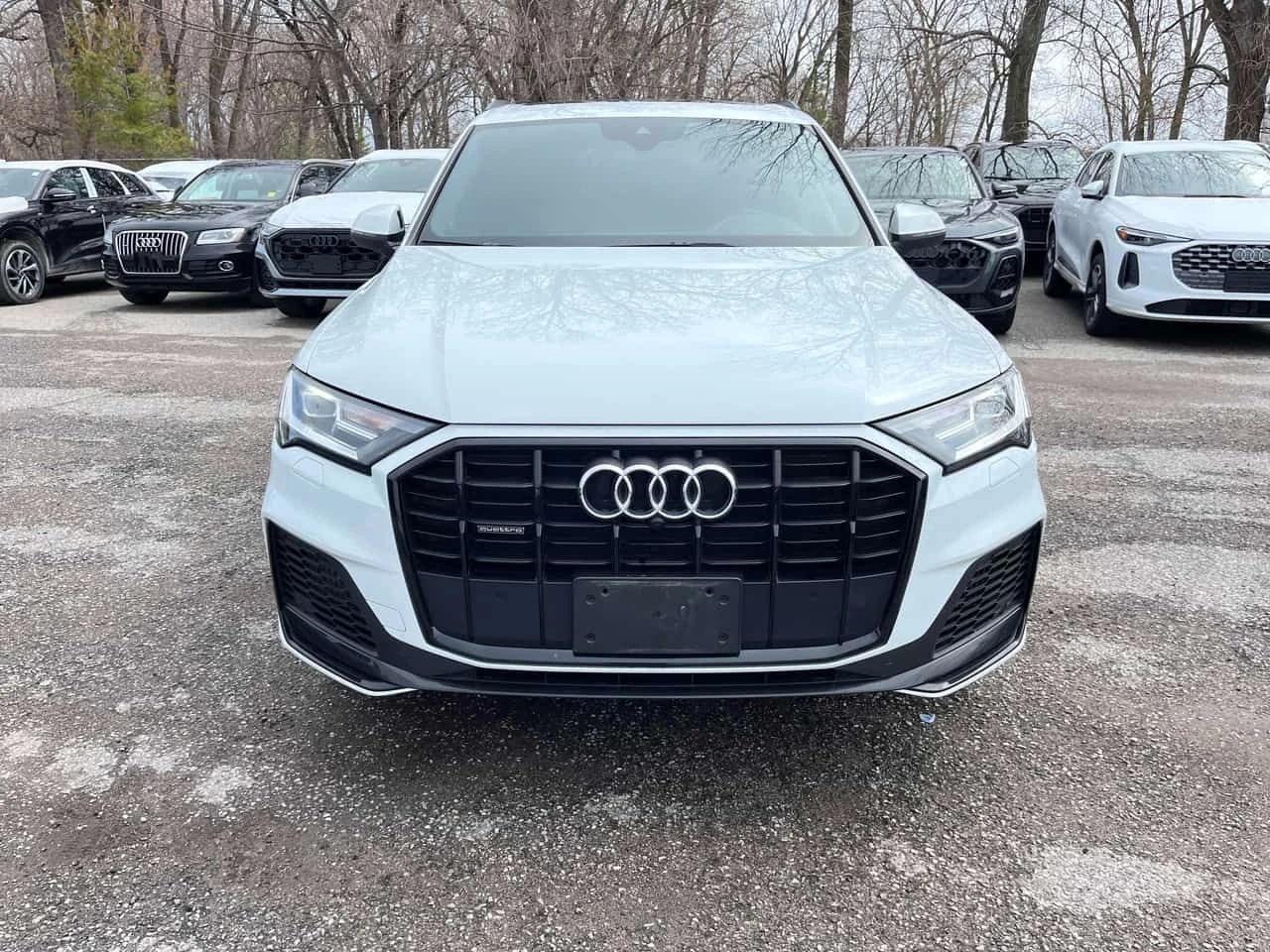 Audi Q7 * ГЛАВНО ПРЕДСТАВИТЕЛСТВО НА AUDI* , снимка 2 - Автомобили и джипове - 54366866
