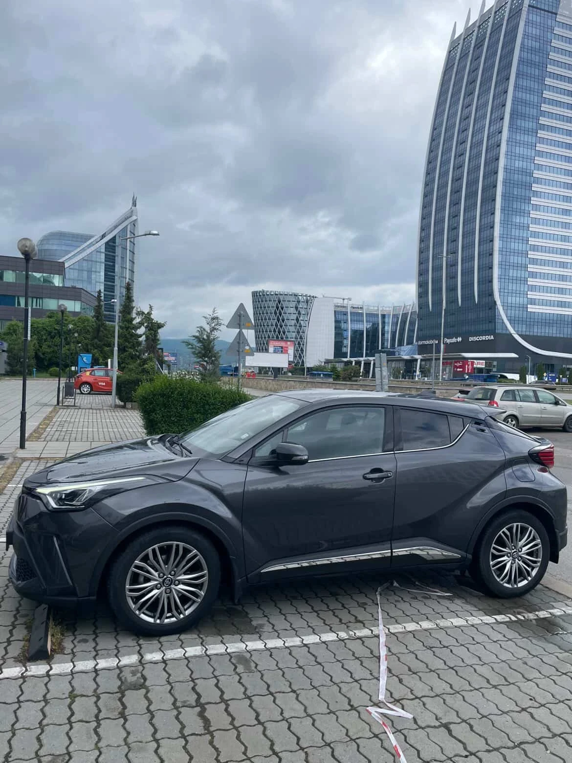 Toyota C-HR Classy / В гаранция, снимка 5 - Автомобили и джипове - 55360919