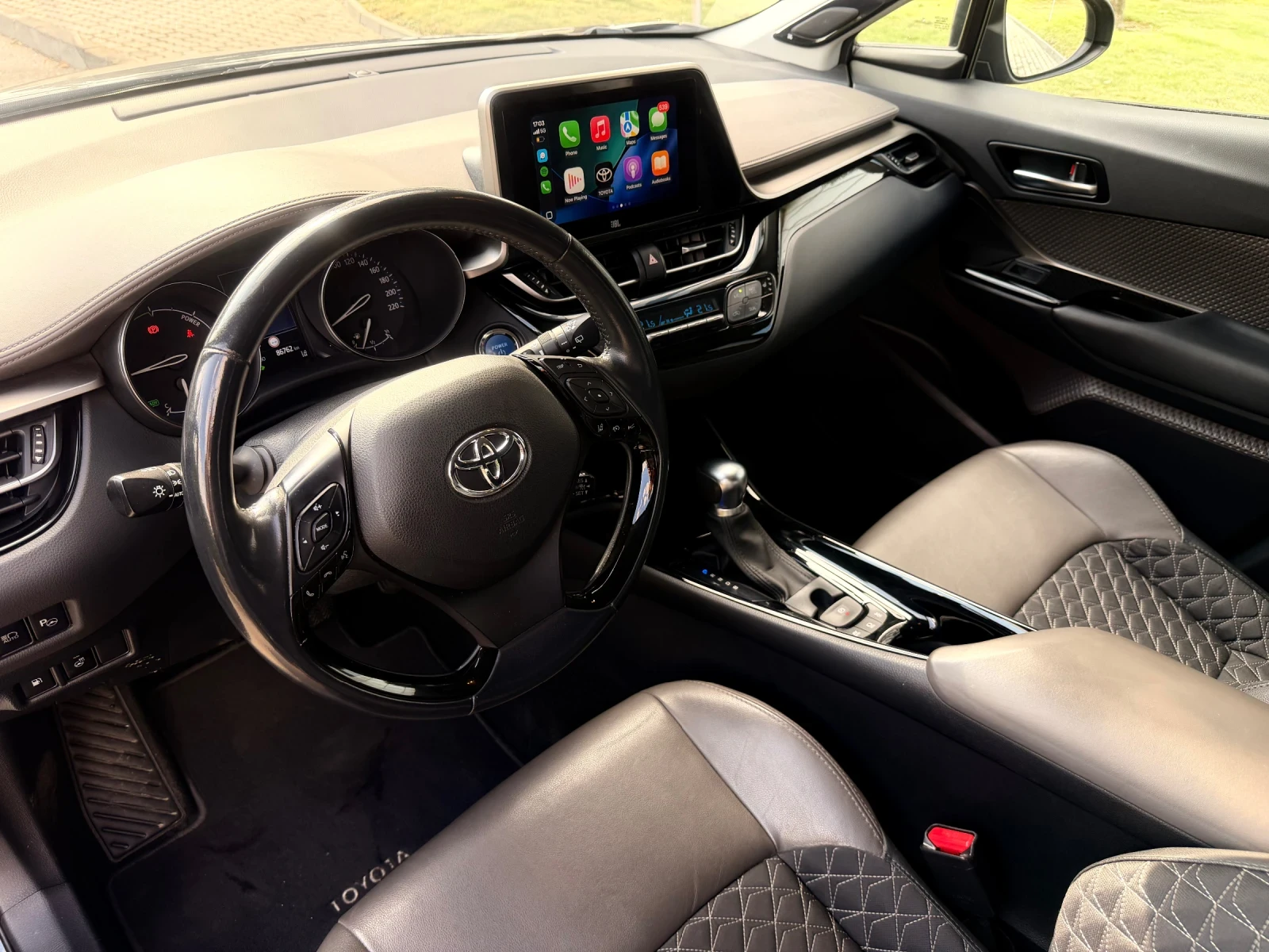 Toyota C-HR Classy / В гаранция, снимка 9 - Автомобили и джипове - 55360919