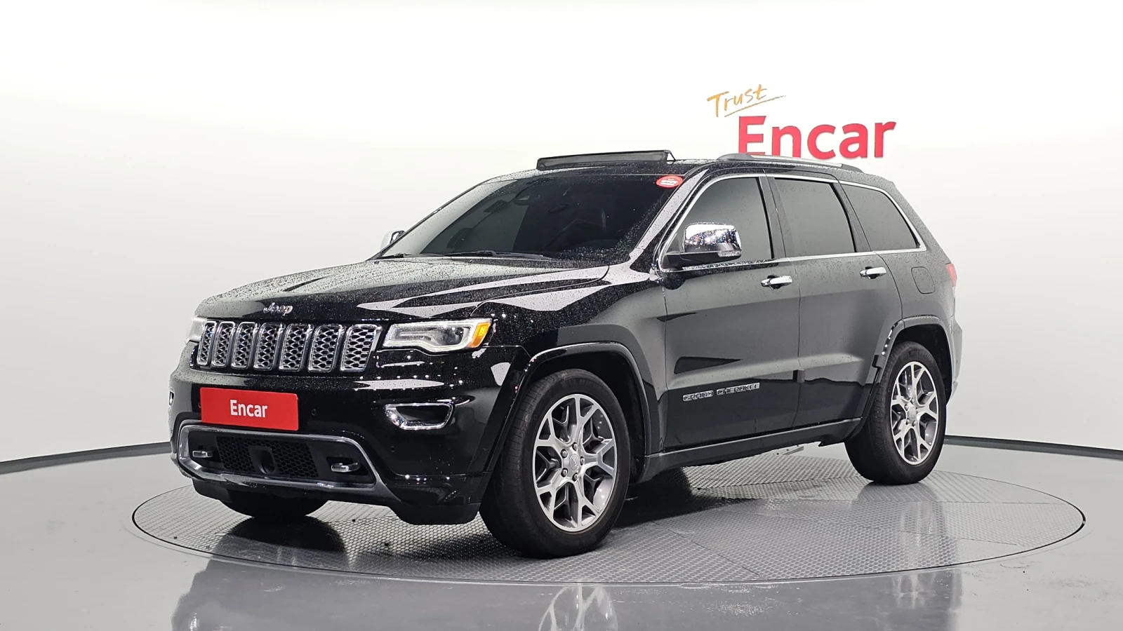 Jeep Grand cherokee OVERLAND / 3.6 / DISTRONIC / ОБДУХ / ПАНО /ПОДГРЕВ