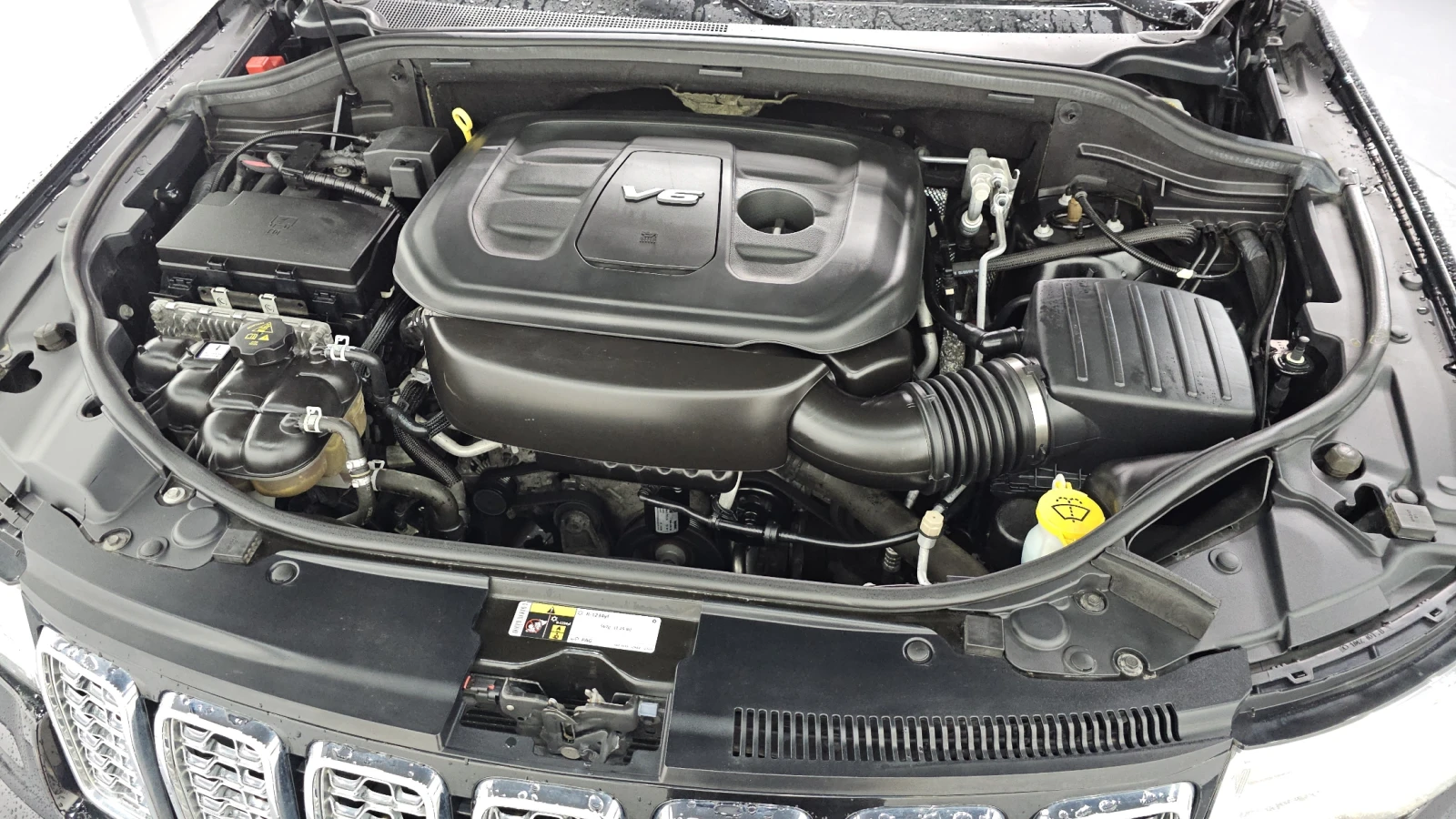Jeep Grand cherokee OVERLAND / 3.6 / DISTRONIC / ОБДУХ / ПАНО /ПОДГРЕВ, снимка 6 - Автомобили и джипове - 55477021