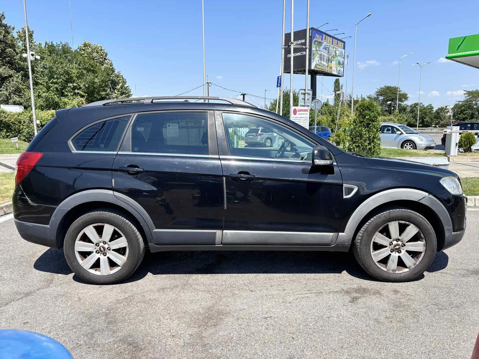 Chevrolet Captiva 2.0 diesel, снимка 8 - Автомобили и джипове - 55848484