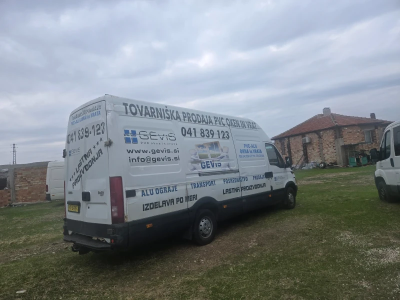 Iveco 35s13 2.8 макси с клима 6 скорости 130коня, снимка 9 - Бусове и автобуси - 52054467