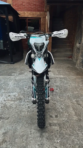     Ktm EXC EXC-F 450 Six Days Enduro
