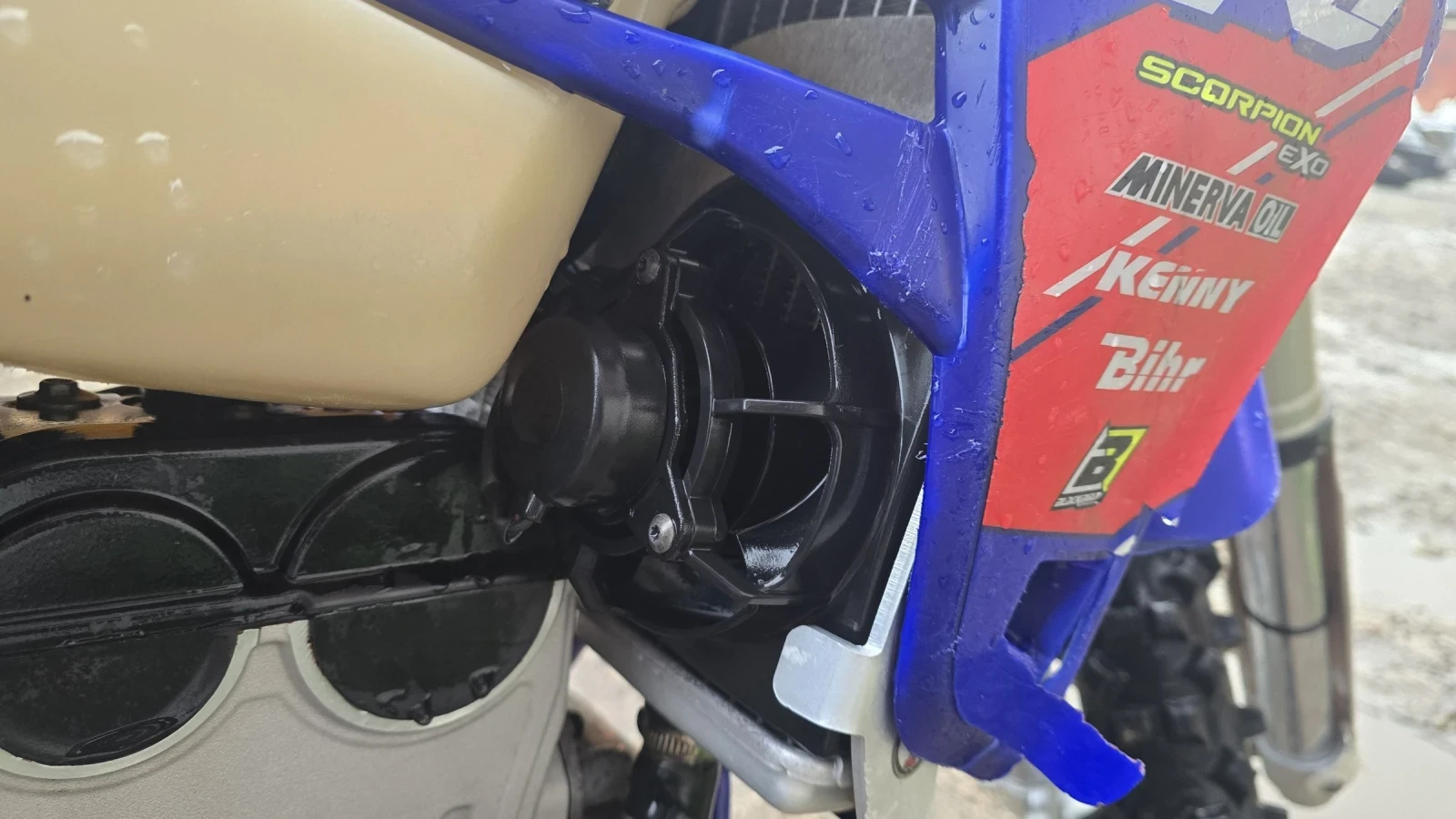 Sherco 4 Stroke Ohlins окачване, FMF, 195 часа - изображение 10