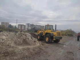 Челен товарач Komatsu WA 270, снимка 3