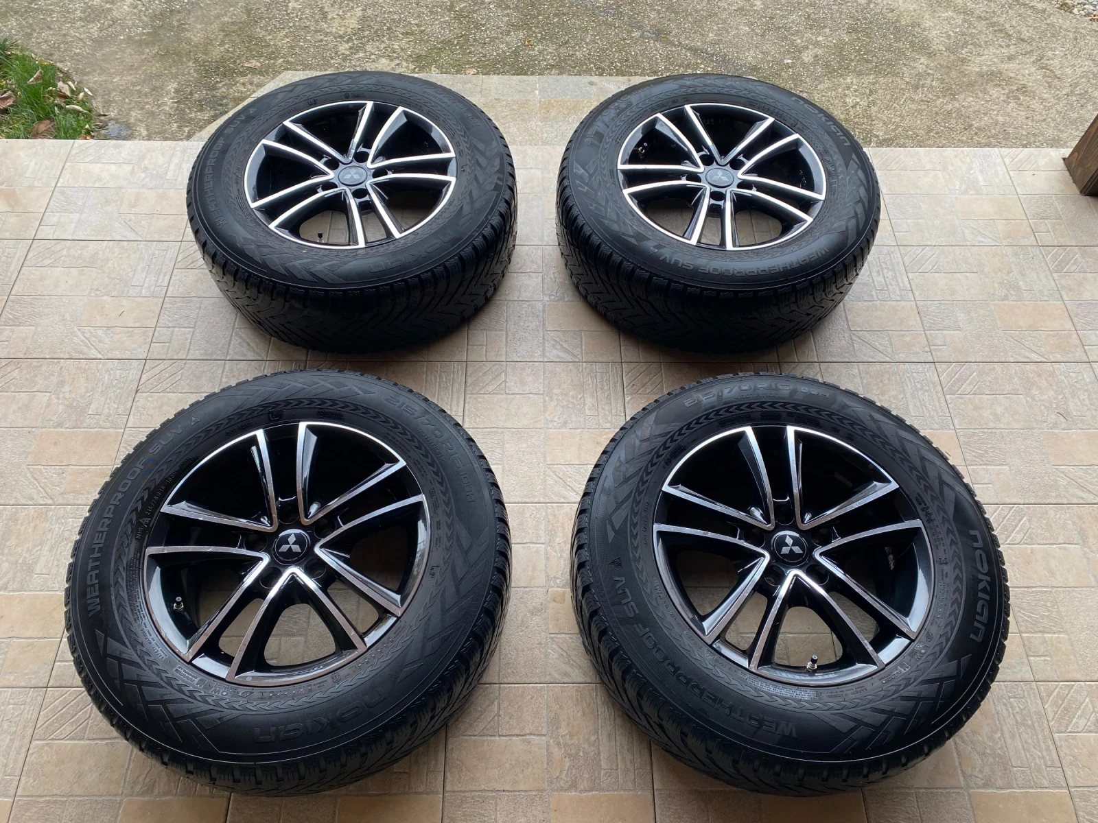 ���� � ������ 215/70R16 �� Mitsubishi ASX | Mobile.bg � ����������� 7