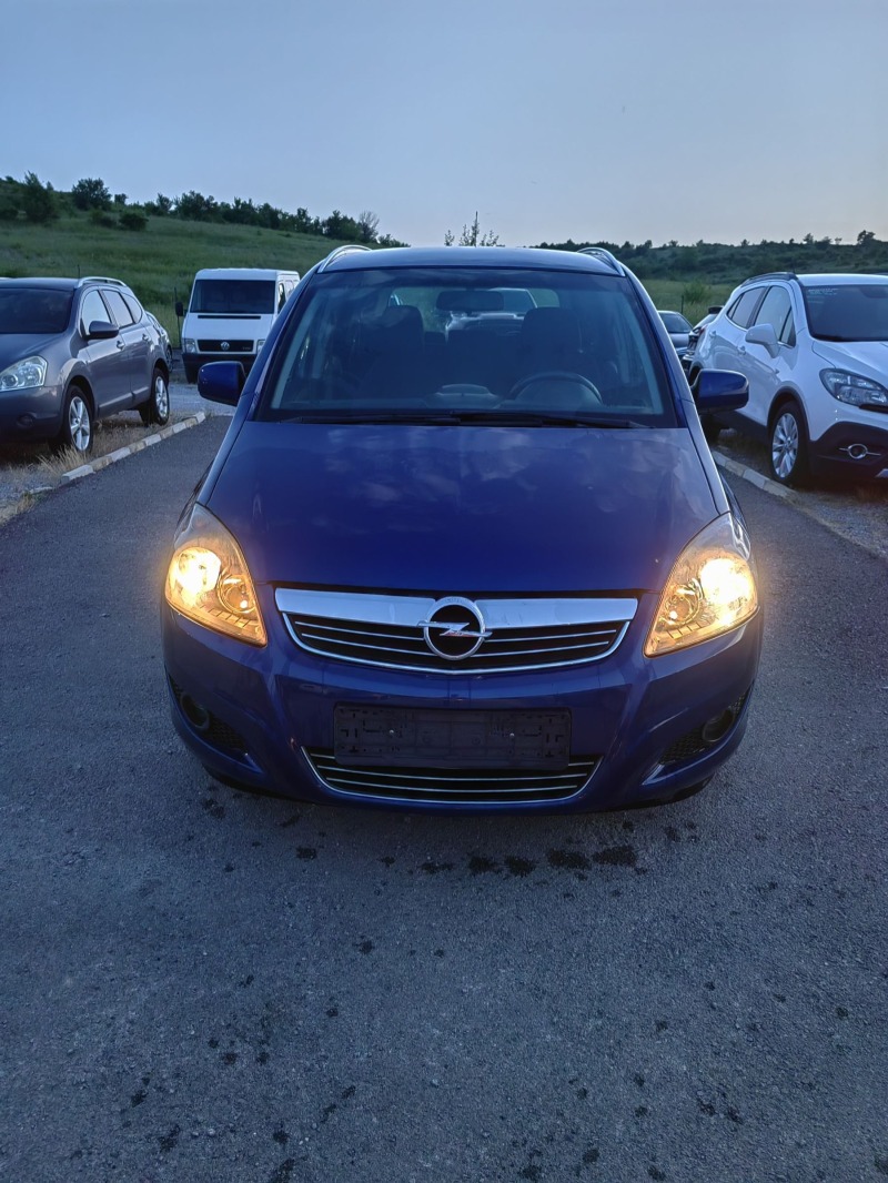 Opel Zafira 1.6 METAN, снимка 1 - Автомобили и джипове - 46356208