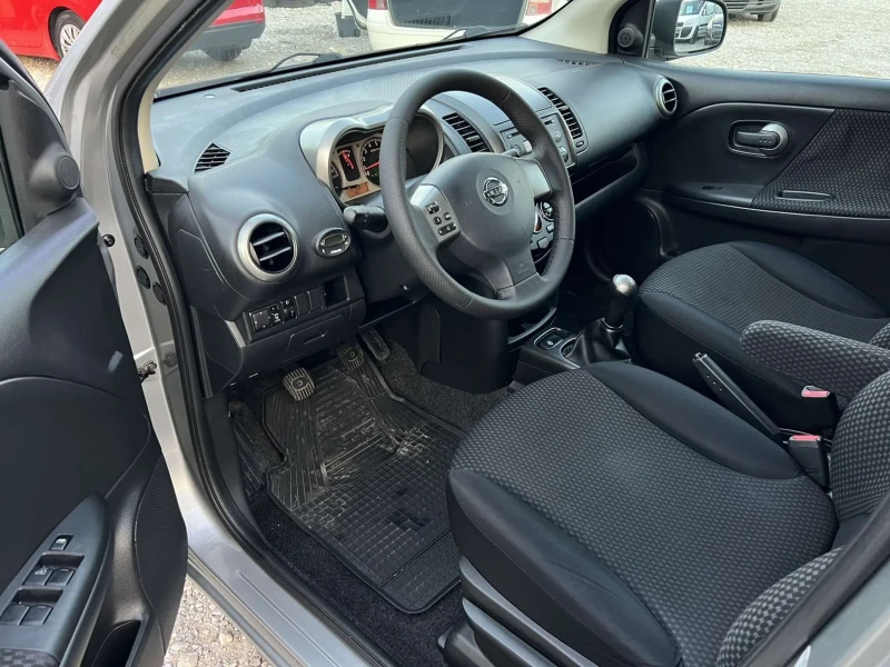 Nissan Note 1.4i , снимка 14 - Автомобили и джипове - 47070778