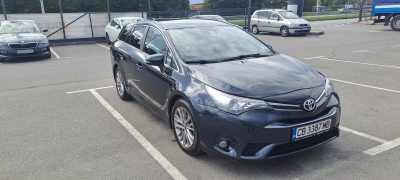 Toyota Avensis, снимка 4 - Автомобили и джипове - 47535328