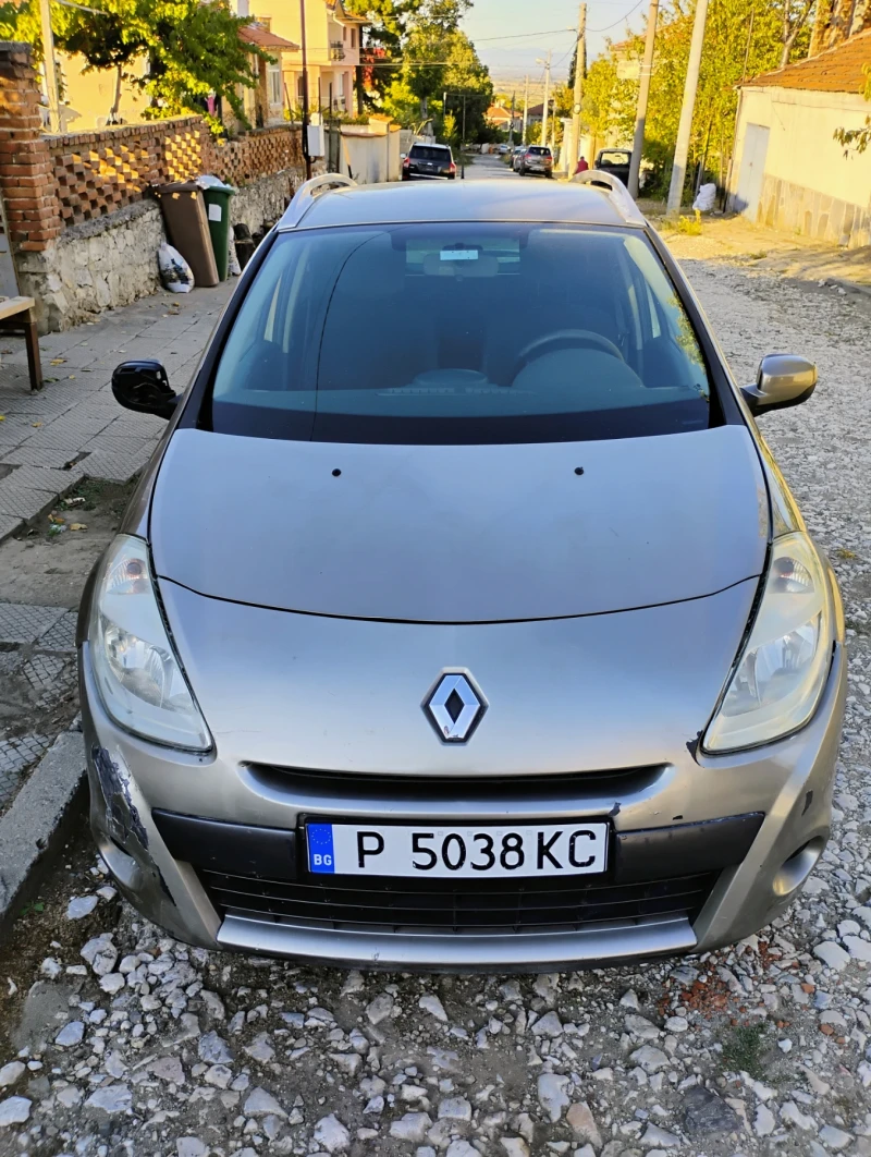 Renault Clio, снимка 9 - Автомобили и джипове - 47560126