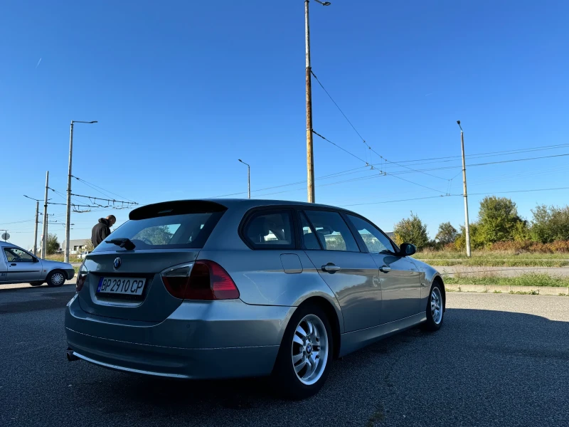 BMW 320 AVTOMAT!, снимка 4 - Автомобили и джипове - 49564526