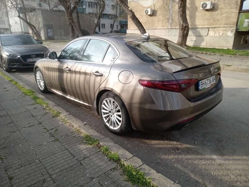 Alfa Romeo Giulia 2.2 Diesel, снимка 14 - Автомобили и джипове - 52895898