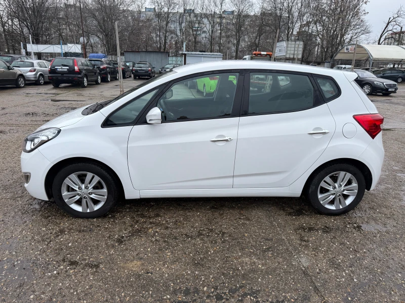 Hyundai Ix20 1.6 CRDI, снимка 4 - Автомобили и джипове - 48982168