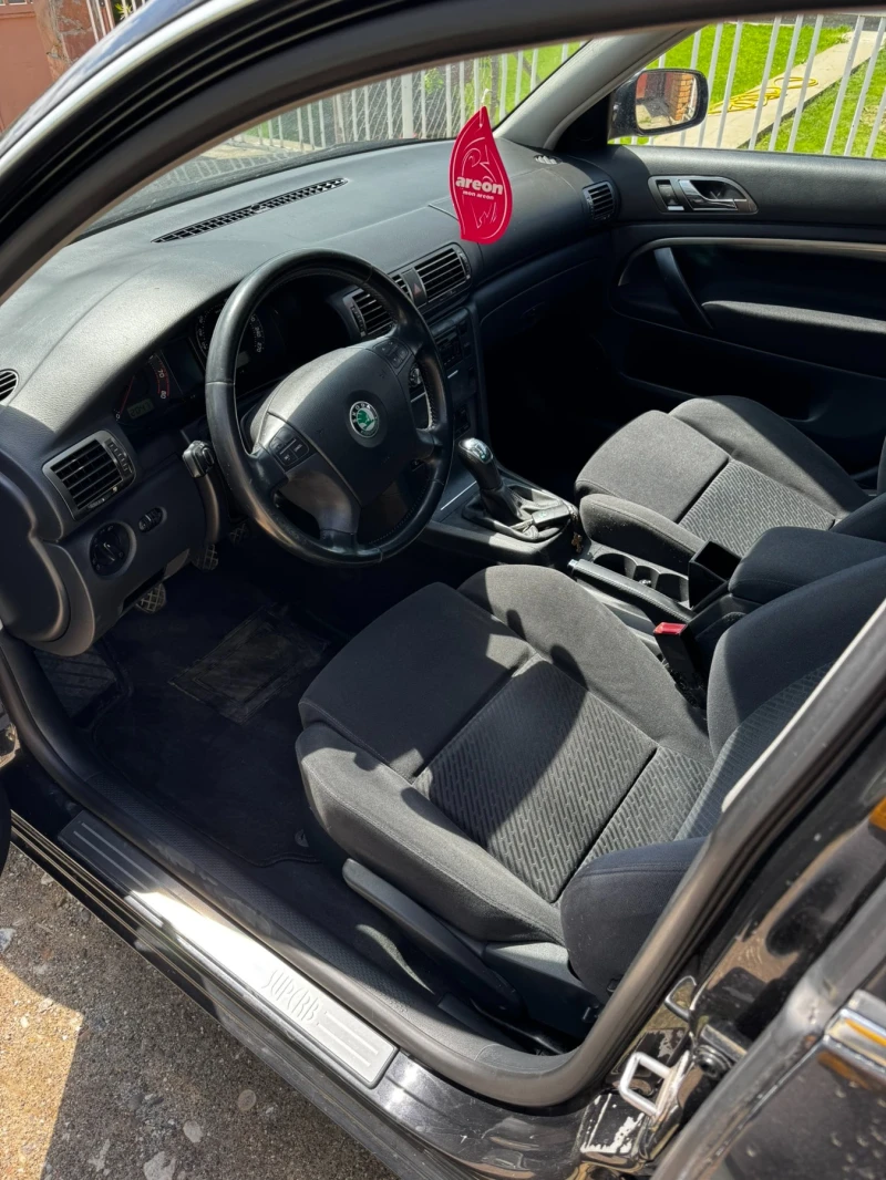 Skoda Superb 1.8Т, снимка 7 - Автомобили и джипове - 52566285