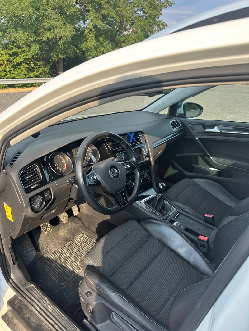 VW Golf VW Golf 7 Combi 2.0TDI, снимка 5 - Автомобили и джипове - 51447970