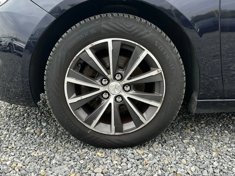 Peugeot 308 1.6 TPH Allure, снимка 13 - Автомобили и джипове - 52098209