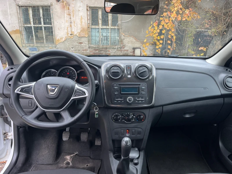 Dacia Sandero, снимка 6 - Автомобили и джипове - 52358697