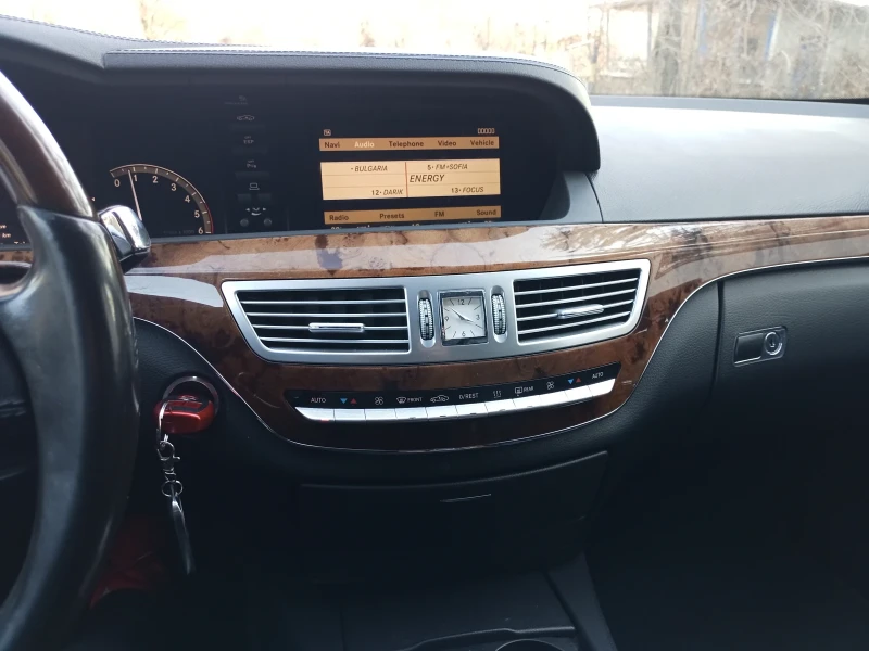 Mercedes-Benz S 320, снимка 8 - Автомобили и джипове - 52867148