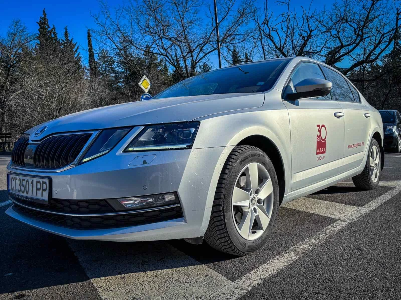 Skoda Octavia, снимка 2 - Автомобили и джипове - 53171743