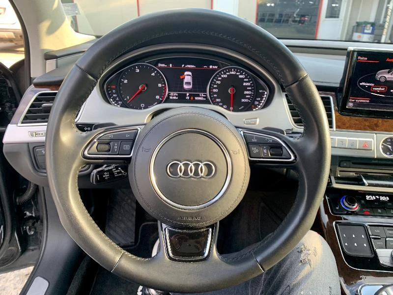 Audi A8 3.0 TDI / MATRIX, снимка 15 - Автомобили и джипове - 54354846