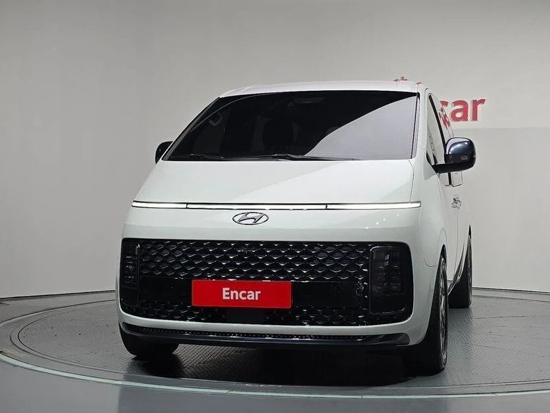 Hyundai Staria L6DC, снимка 3 - Автомобили и джипове - 56532613