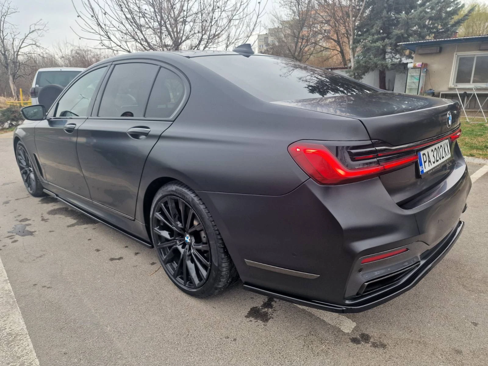 BMW 750 Limited BLACK FIRE EDITION 150 - изображение 9