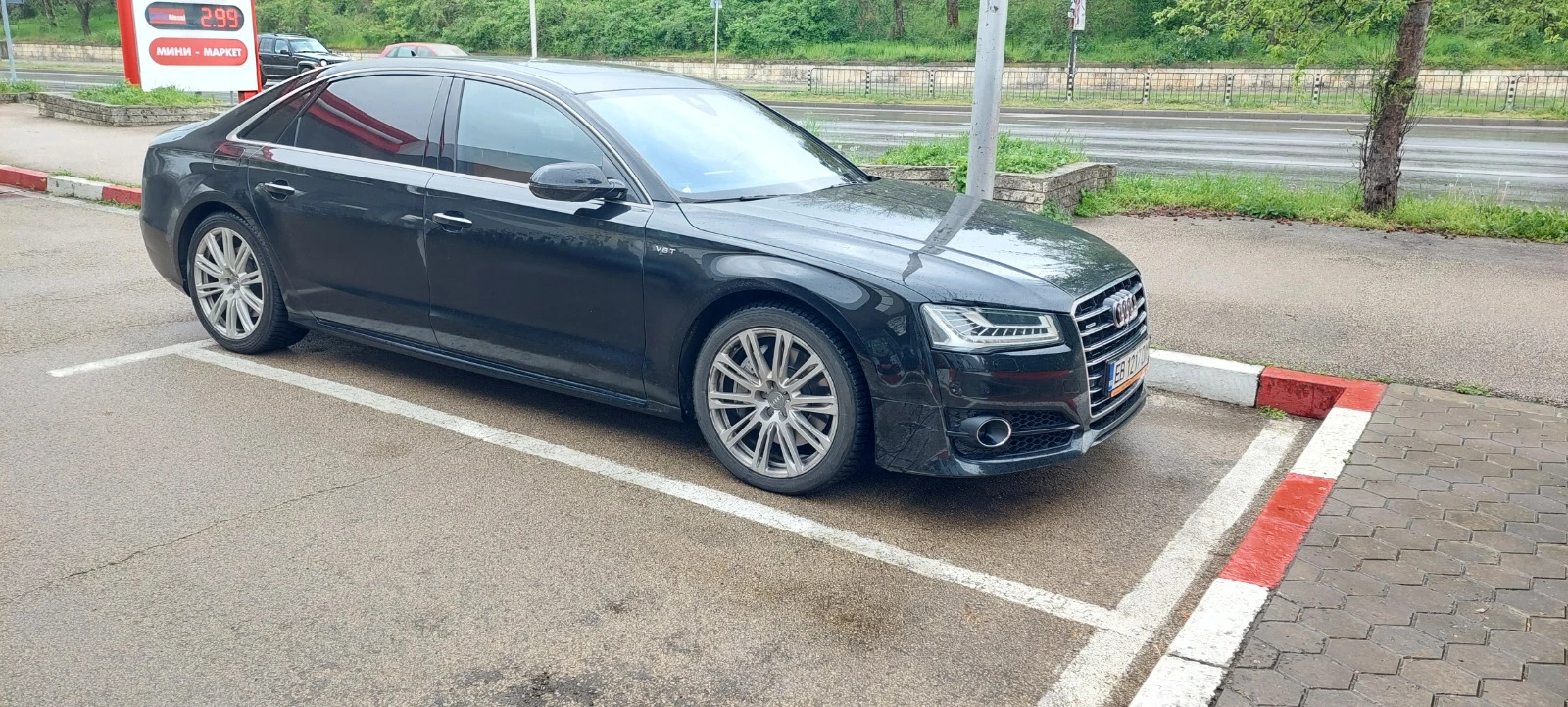 Audi A8  A8L  S line  - изображение 2