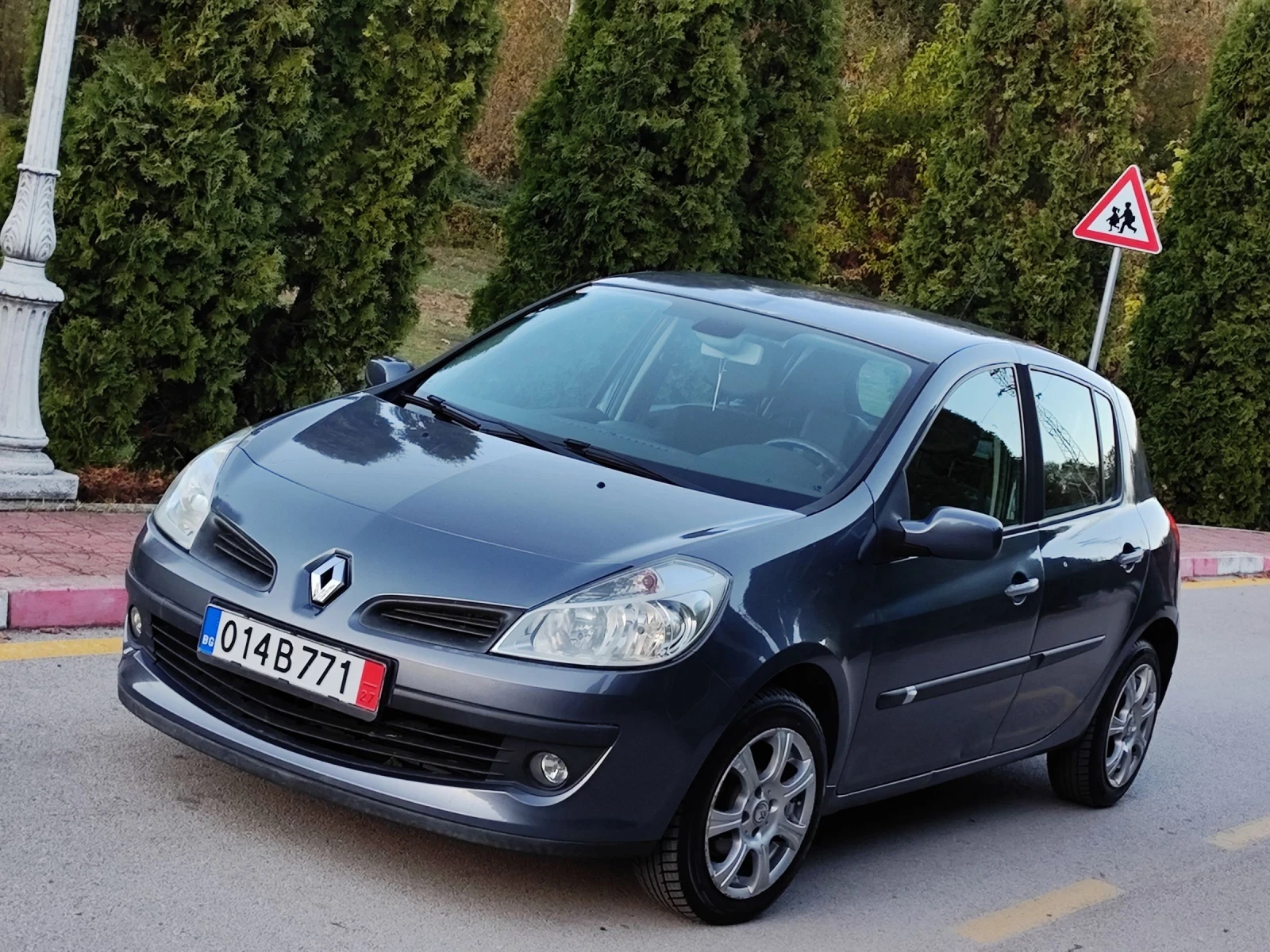 Renault Clio 1.2I 16V(75)* EXCEPTION-EDITION* НОВ ВНОС*  - изображение 2