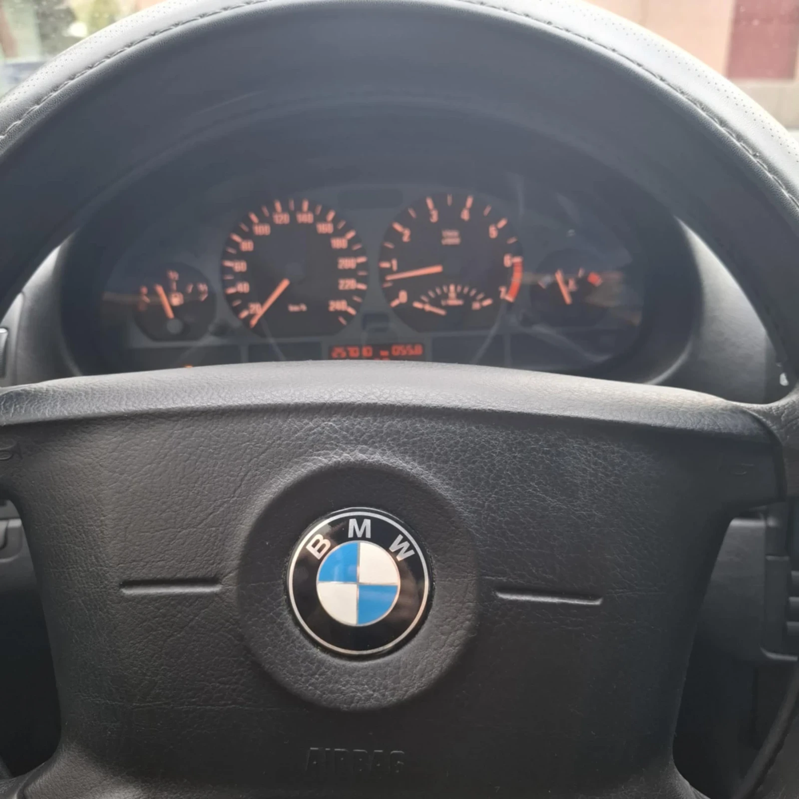 BMW 318 E46 - изображение 5