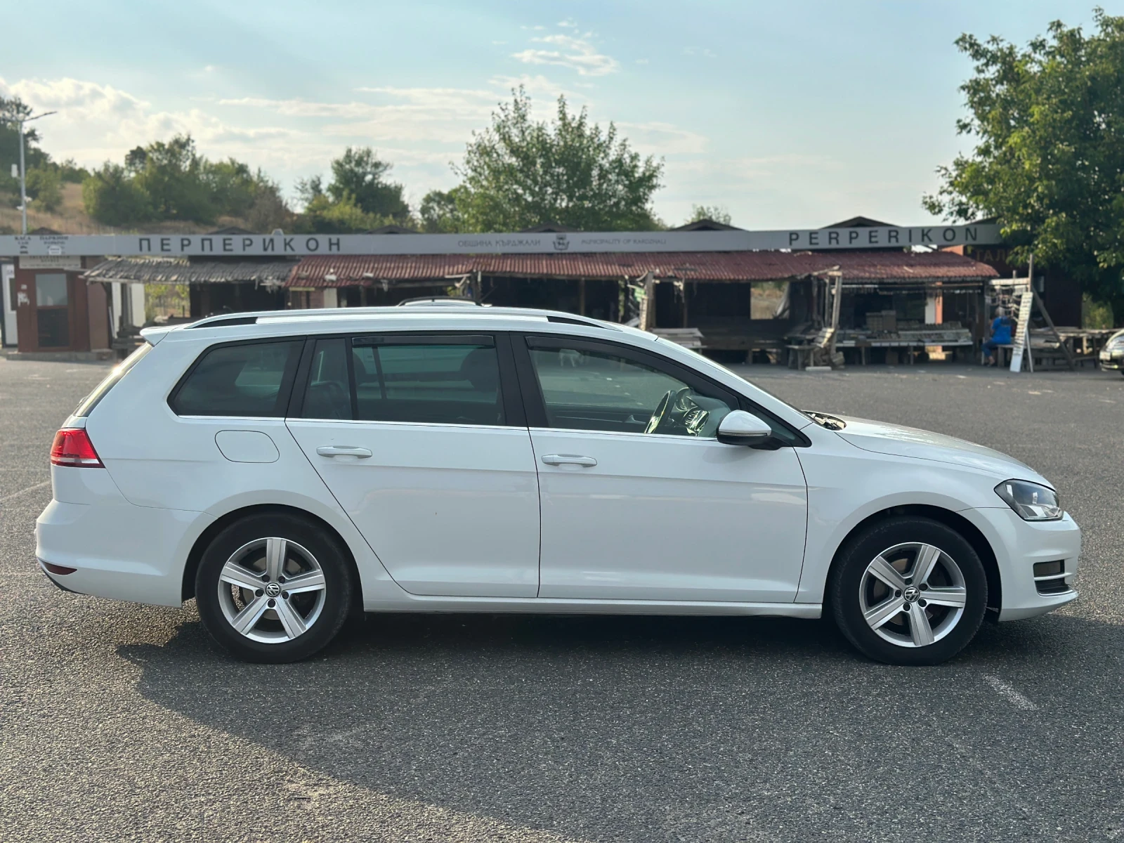 VW Golf VW Golf 7 Combi 2.0TDI - изображение 3