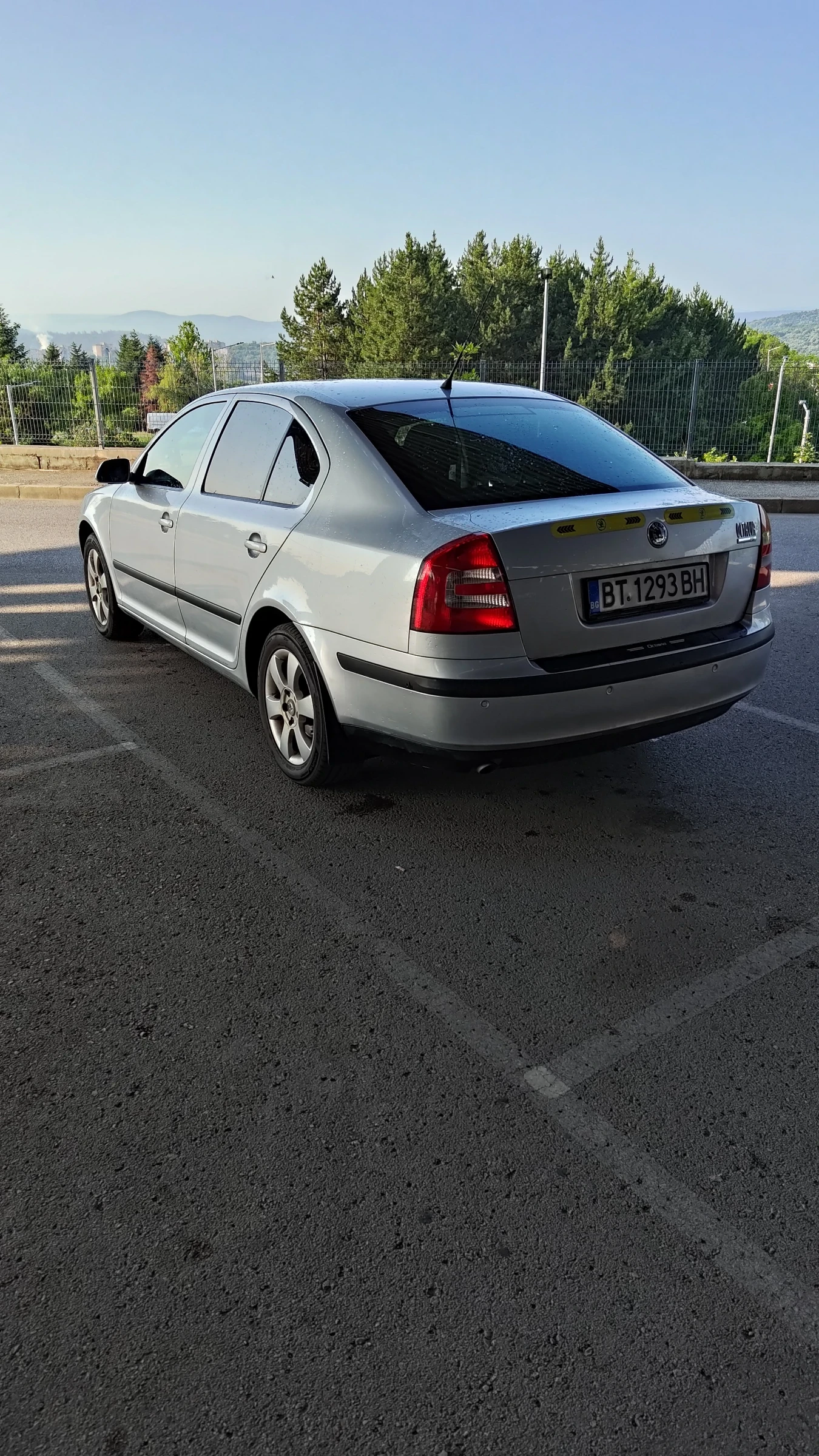 Skoda Octavia 1.6FSI - изображение 3