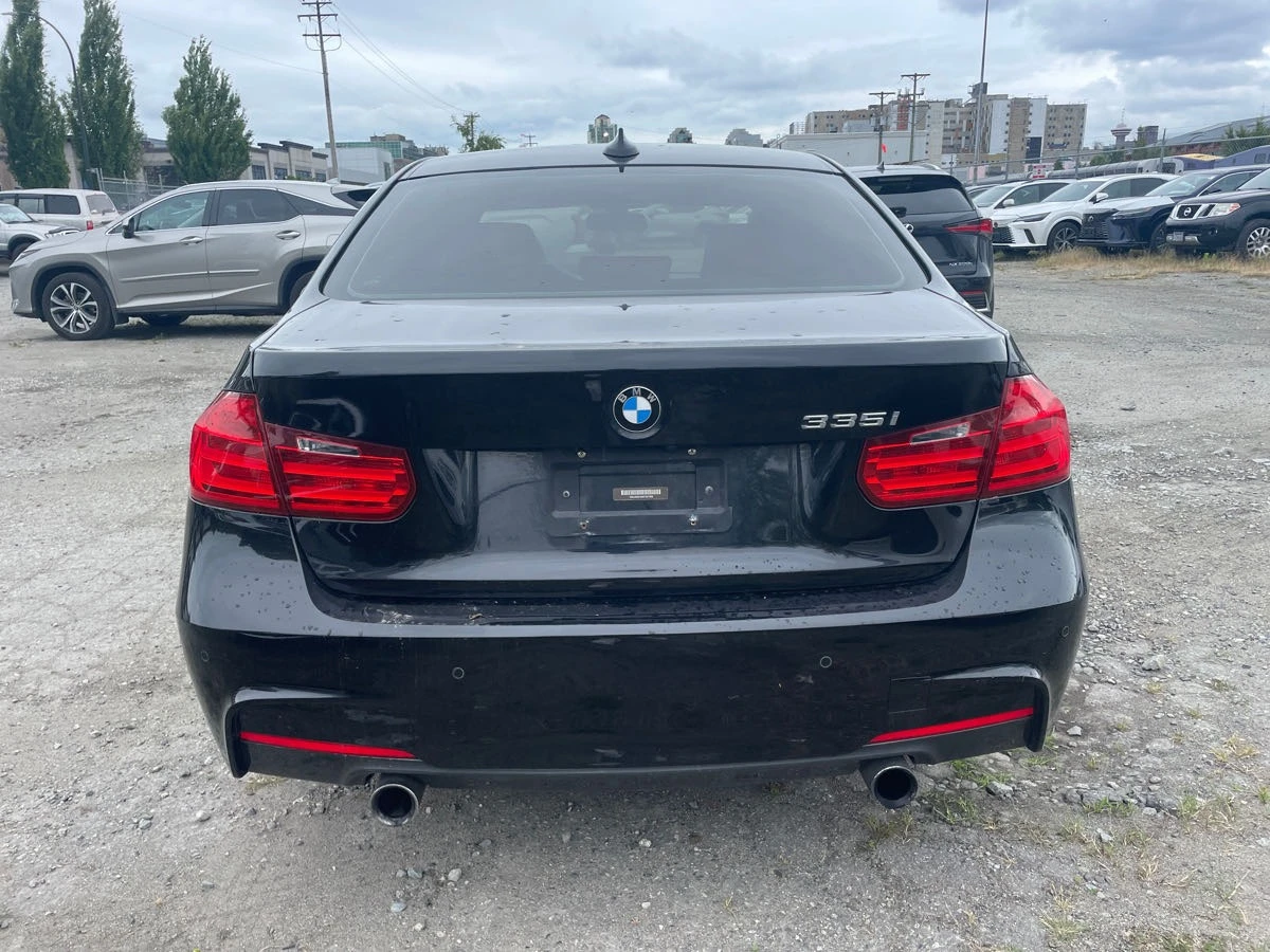 BMW 335 I xDrive* ЦЕНА ДО БЪЛГАРИЯ* (CARFAX) - изображение 5