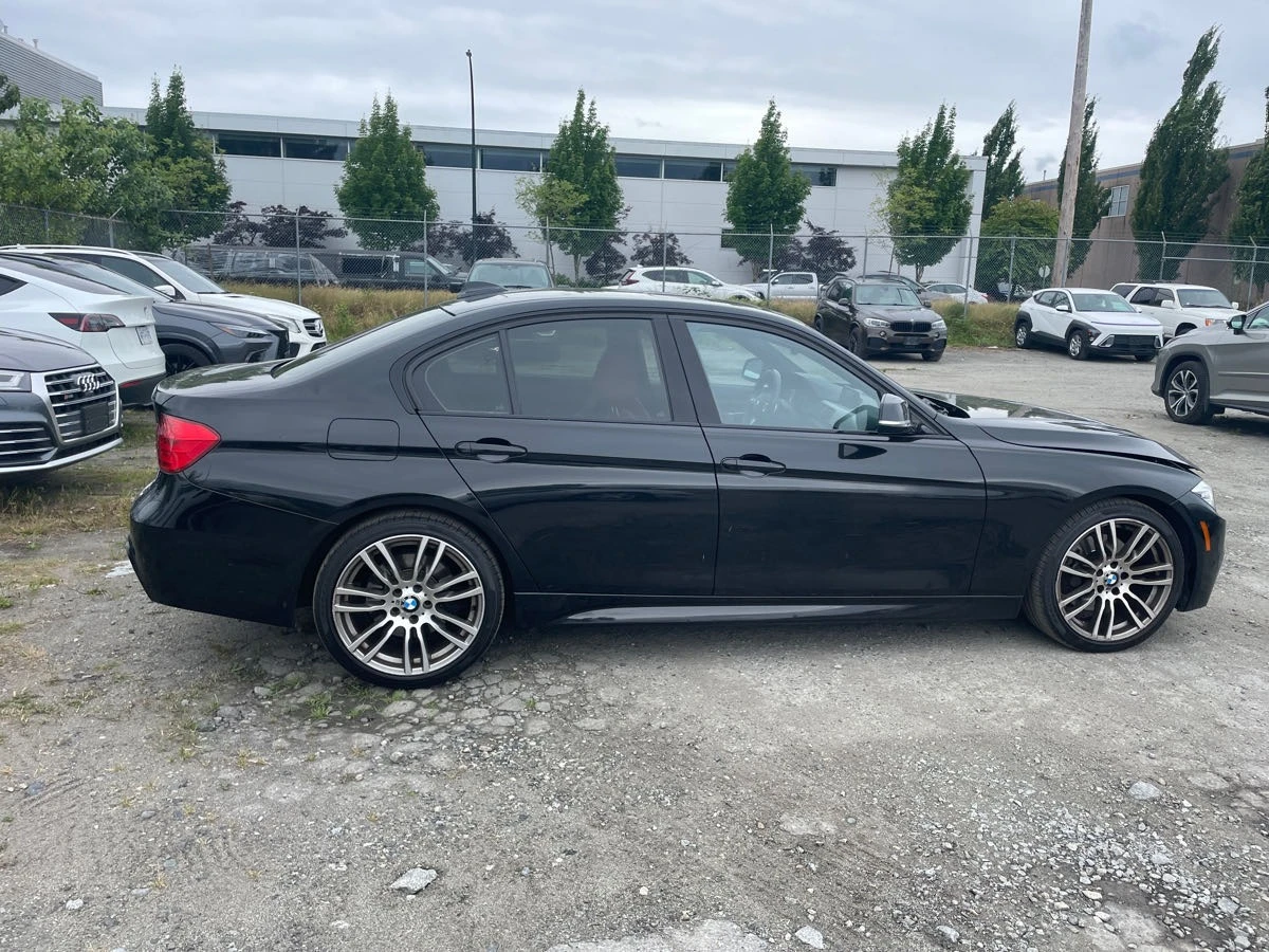 BMW 335 I xDrive* ЦЕНА ДО БЪЛГАРИЯ* (CARFAX) - изображение 4