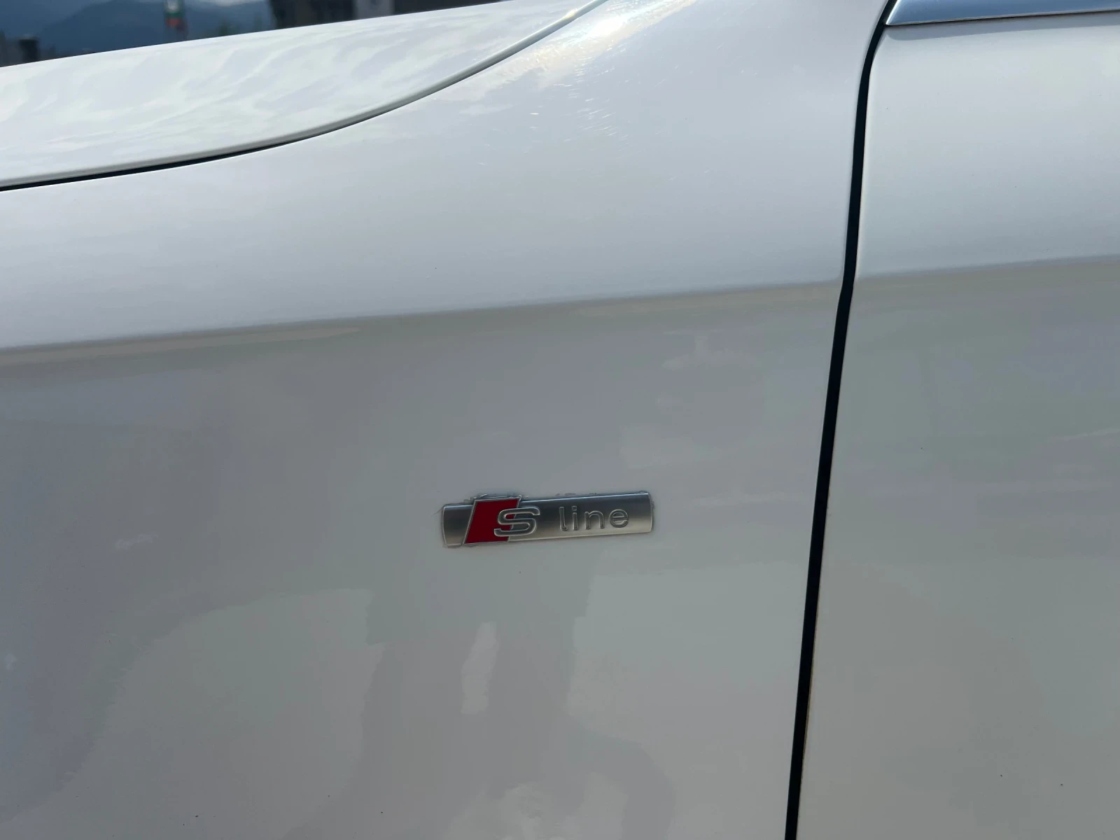 Audi A4 3.0TDI Sline  - изображение 4