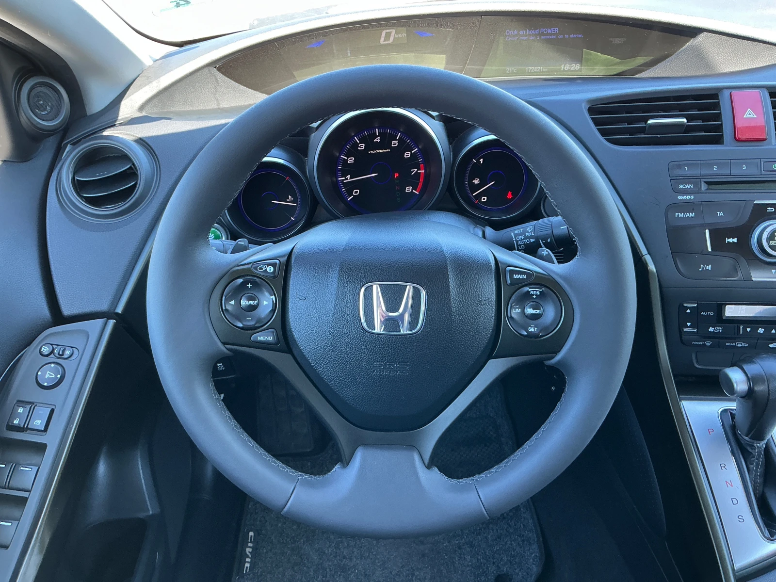 Honda Civic 1.8 i | Mobile.bg   11