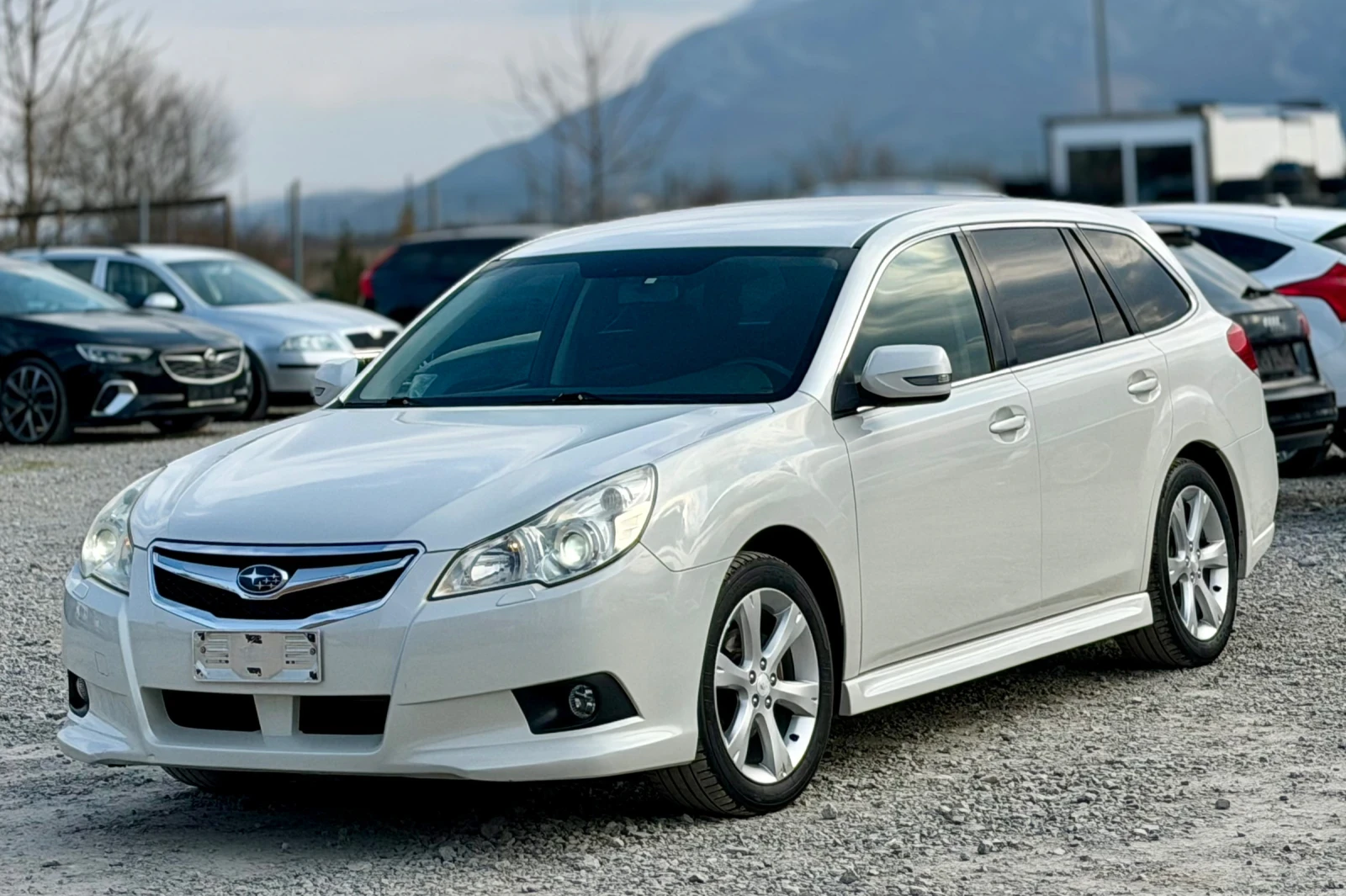 Subaru Legacy 2.0i 150к.с * ГАЗ* * Face-Lift* * ИТАЛИЯ* * Ксенон, снимка 3 - Автомобили и джипове - 52697551