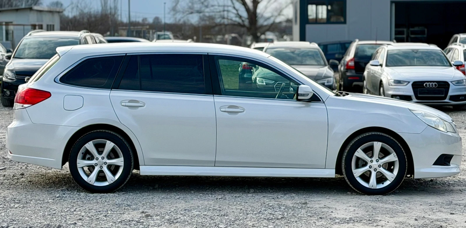 Subaru Legacy 2.0i 150к.с * ГАЗ* * Face-Lift* * ИТАЛИЯ* * Ксенон, снимка 8 - Автомобили и джипове - 52697551