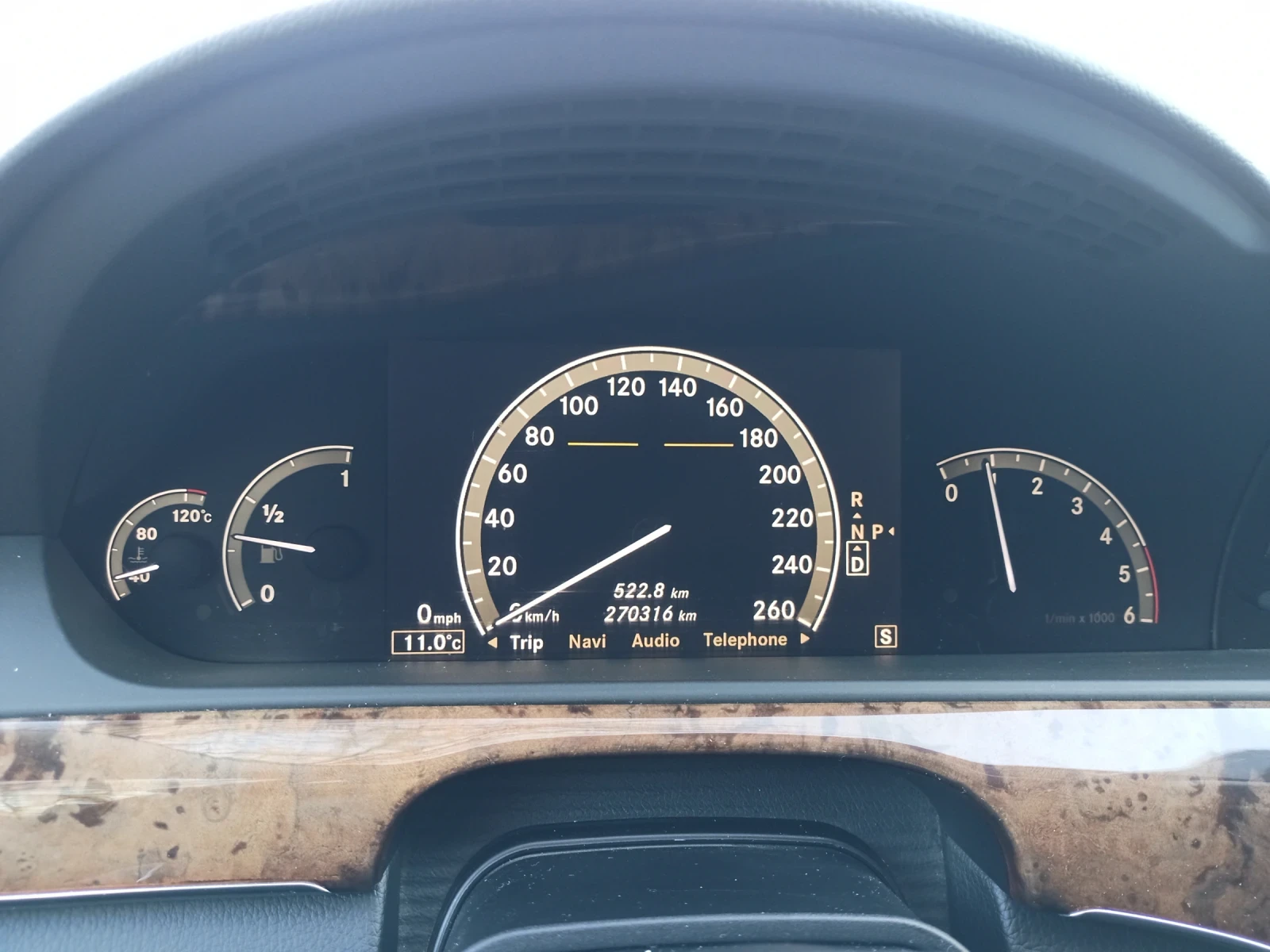 Mercedes-Benz S 320  - изображение 7