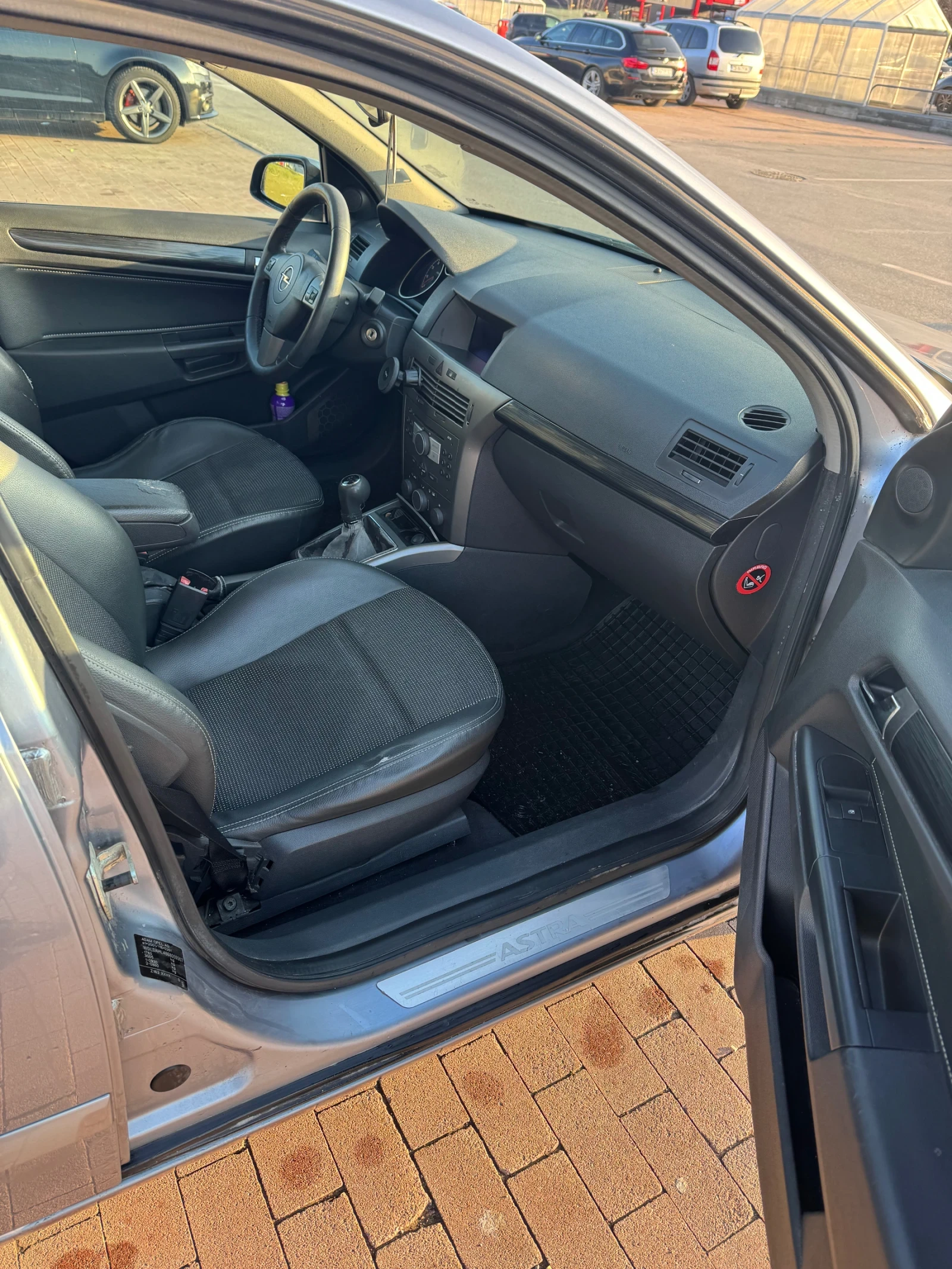 Opel Astra 1.6 105HP ГАЗ!, снимка 8 - Автомобили и джипове - 53715643