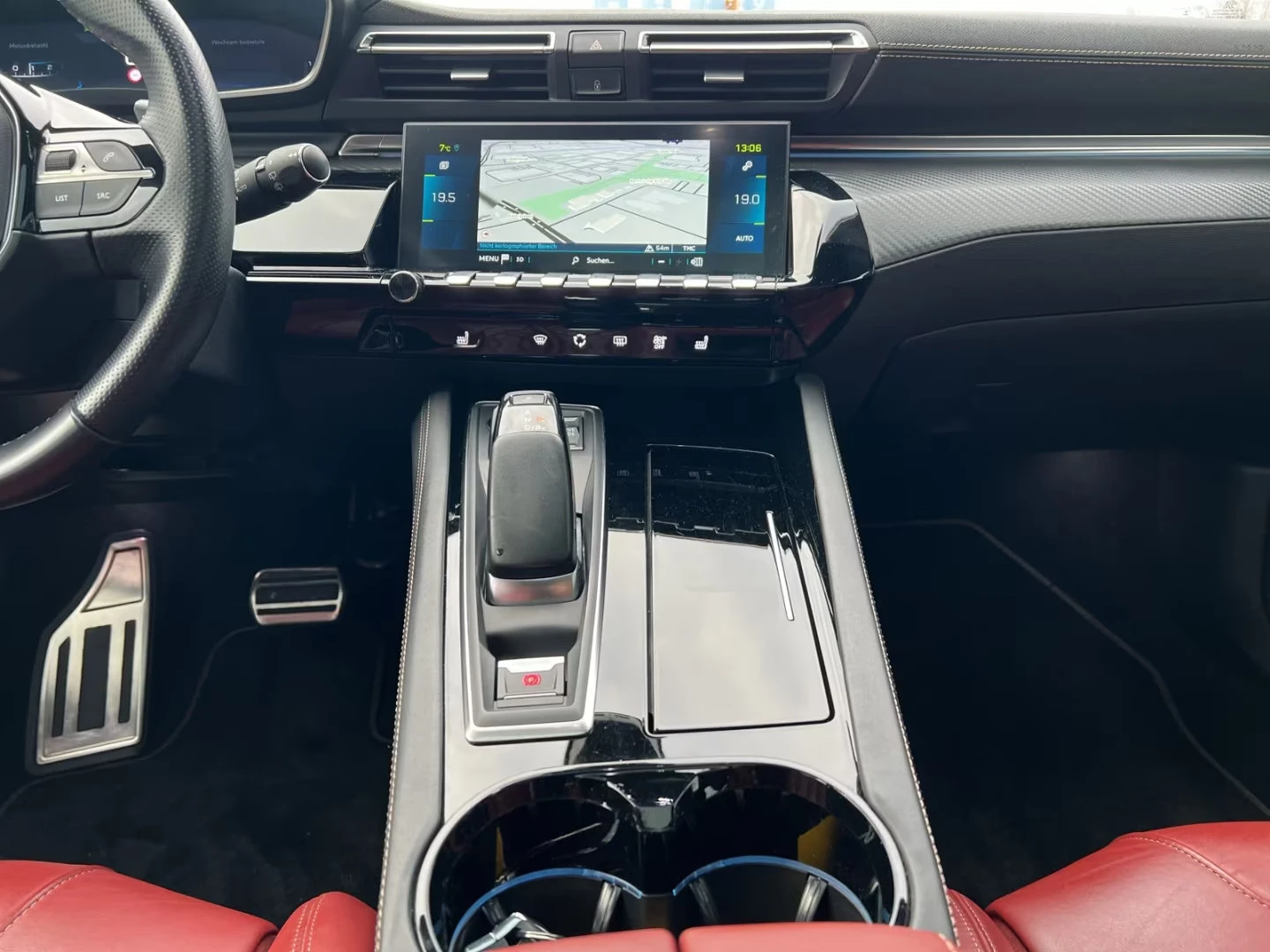 Peugeot 508 1.6PHEV/225HP/GTLINE/360/NAVI/FOCAL/ACC/LED/107z - изображение 10