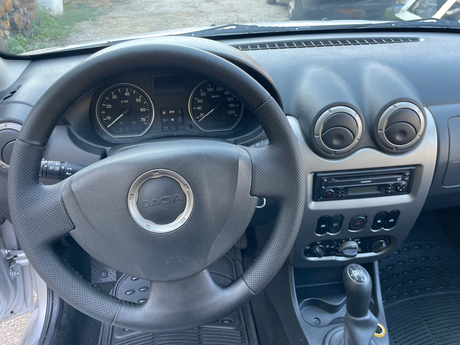 Dacia Sandero Stepway 1.6 I | Mobile.bg � ����������� 14